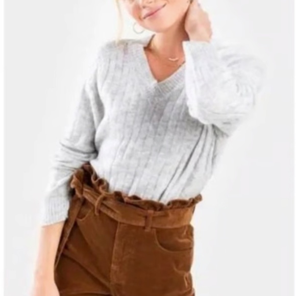 NWT Francesca's Harper Heritage Andy Sweater in Grey - Picture 7 of 7